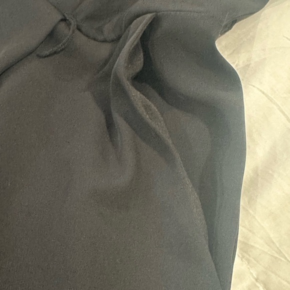 Elegant Black Jumpsuit - Picture 6 of 10